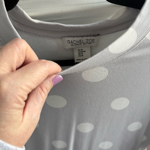 Rachael Zoe Gray Polka Dot Top - Picture 3 of 5